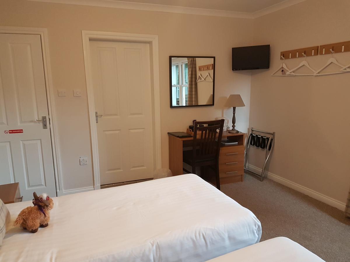 Loch Ness Guest House Fort Augustus Esterno foto